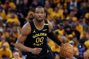 Siegel：库明加合同对交易非常友好 26年可成自由球员探求长约