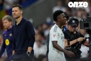 记者：维尼修斯今早向教练道歉了，但他致歉没提阿隆索也是故意的