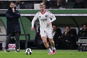 伯卡特:凯恩的积极回防对球队助益很大 我在德国队还只是挑战者